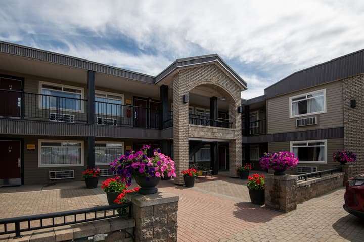 Canadas Best Value Inn Prince George