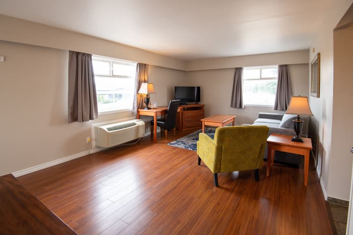 Canadas Best Value Inn Prince George