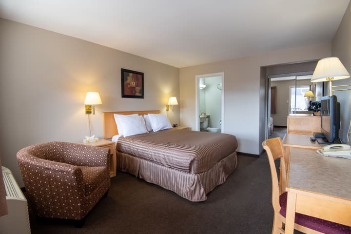 Canadas Best Value Inn Prince George