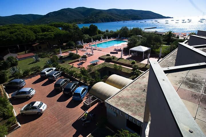 Hotel Select