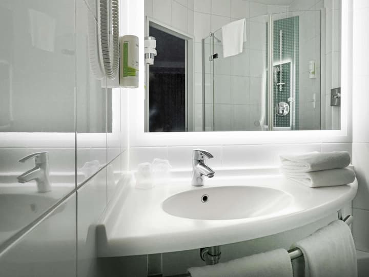 ibis Locarno