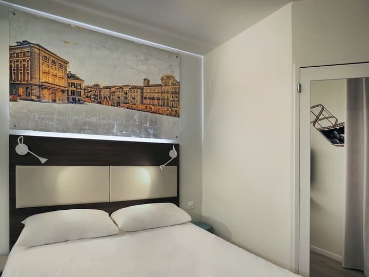 ibis Locarno