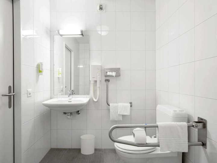 ibis Locarno