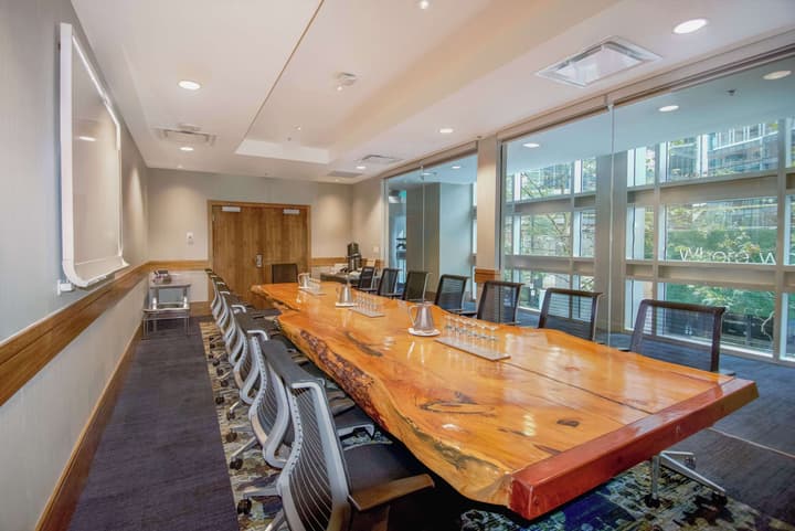 Coast Coal Harbour Vancouver Hotel by APA