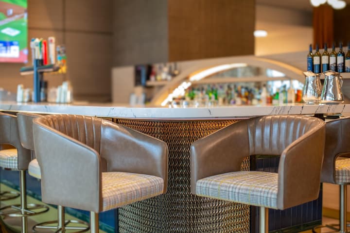 Coast Coal Harbour Vancouver Hotel by APA