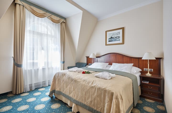 Hotel Romance