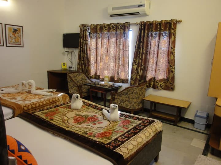 Hotel Taj Plaza