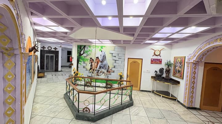 Hotel Taj Plaza