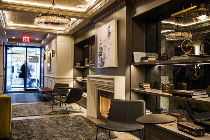 Hotel 32 32