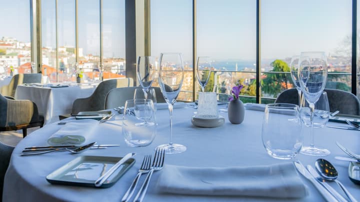 Tomtom Suites - Special Class