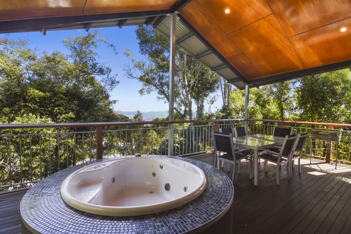 O'Reilly's Rainforest Retreat