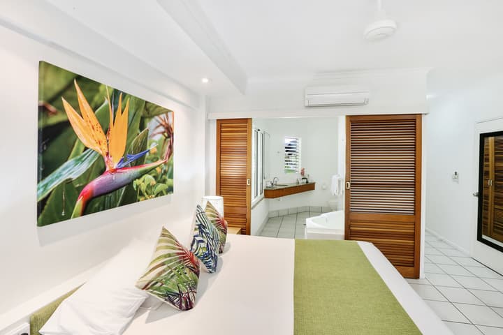 The Reef Retreat