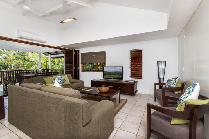 The Reef Retreat