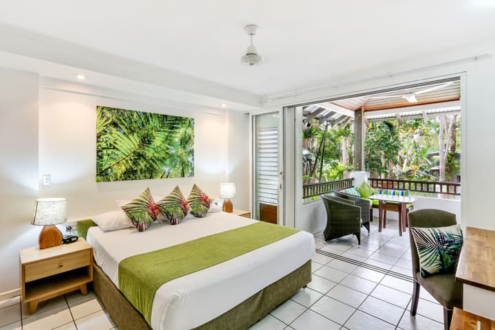 The Reef Retreat