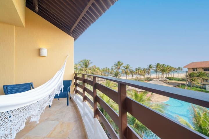 Beach Park Suites Resort
