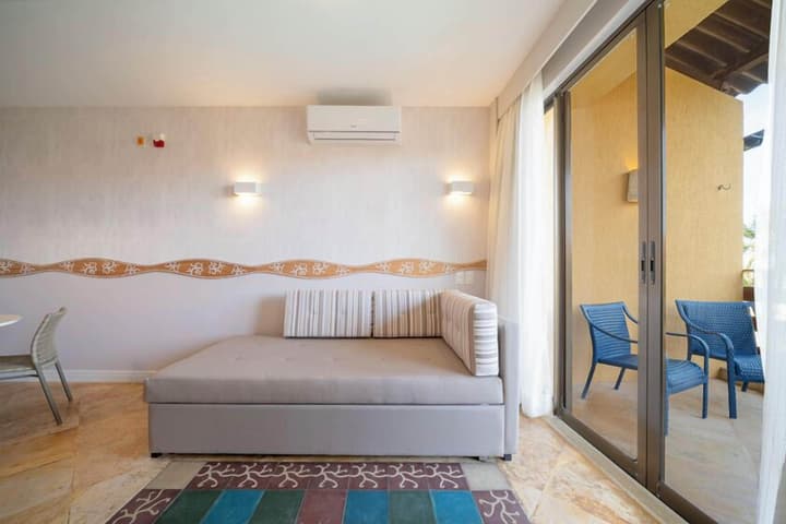 Beach Park Suites Resort