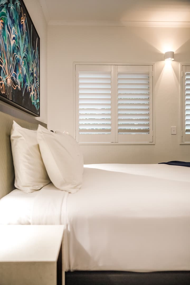 Palms City Resort