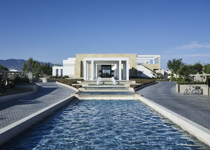 Pelagos Suites Hotel & Spa