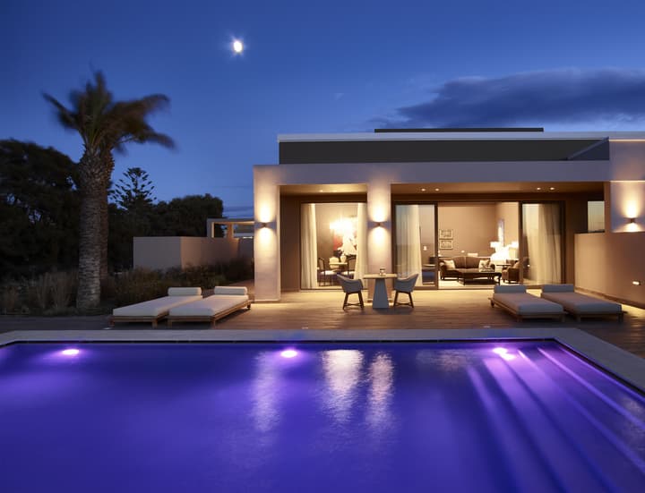 Pelagos Suites Hotel & Spa