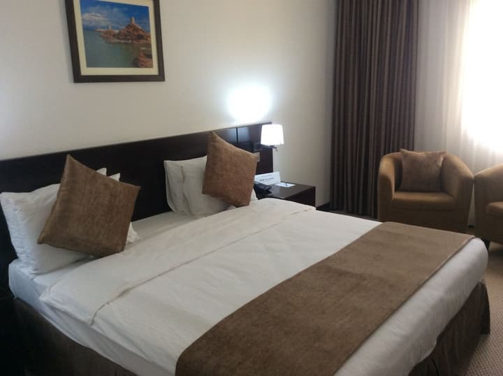 Sur Plaza Hotel