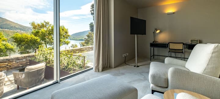 Octant Douro