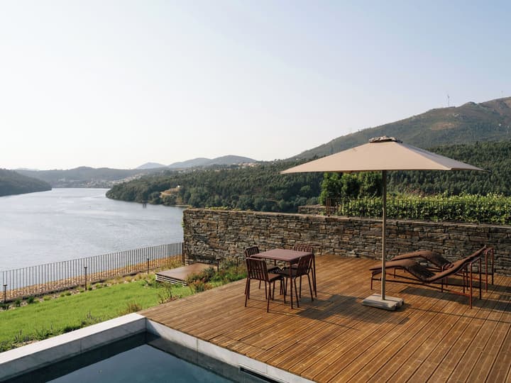 Octant Douro