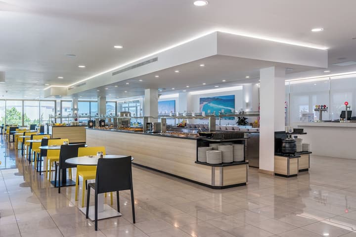 Hotel Vibra Riviera