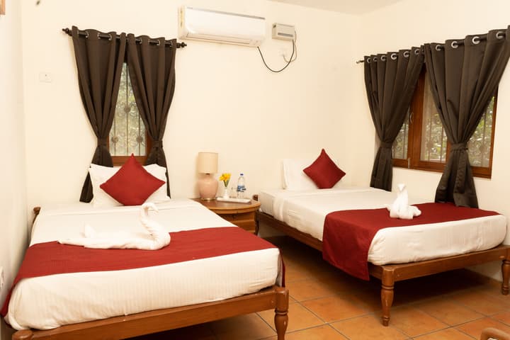 Jasminn Hotel, Goa