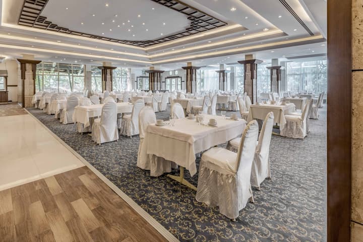 Polat Thermal Hotel