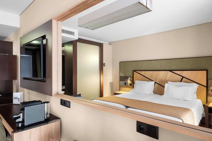 Axis Porto Business & Spa Hotel