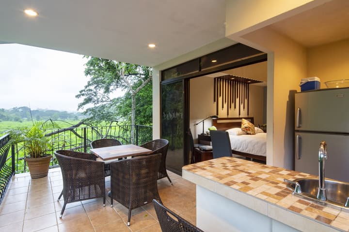 Pumilio Mountain & Ocean Hotel