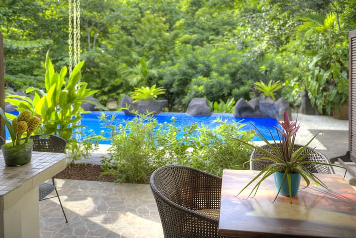 Pumilio Mountain & Ocean Hotel