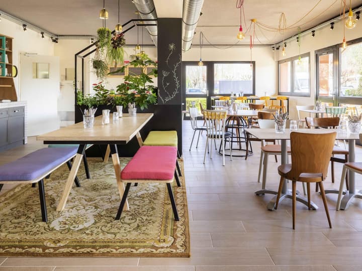 Greet Hotel Beaune