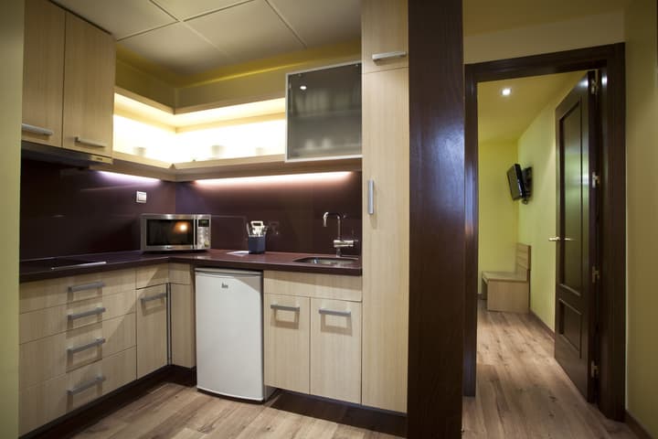 Suites Gran Via 44 Apartahotel