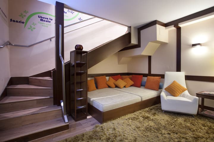 Suites Gran Via 44 Apartahotel
