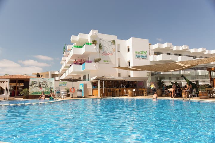 Ibiza JET Apartamentos - Adults Only
