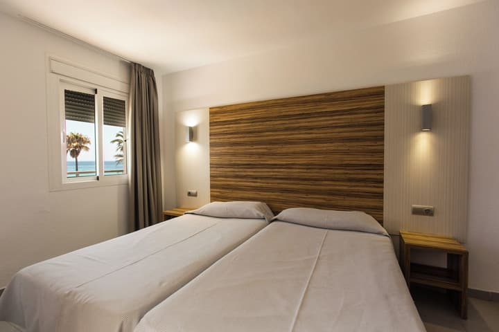 Ibiza JET Apartamentos - Adults Only