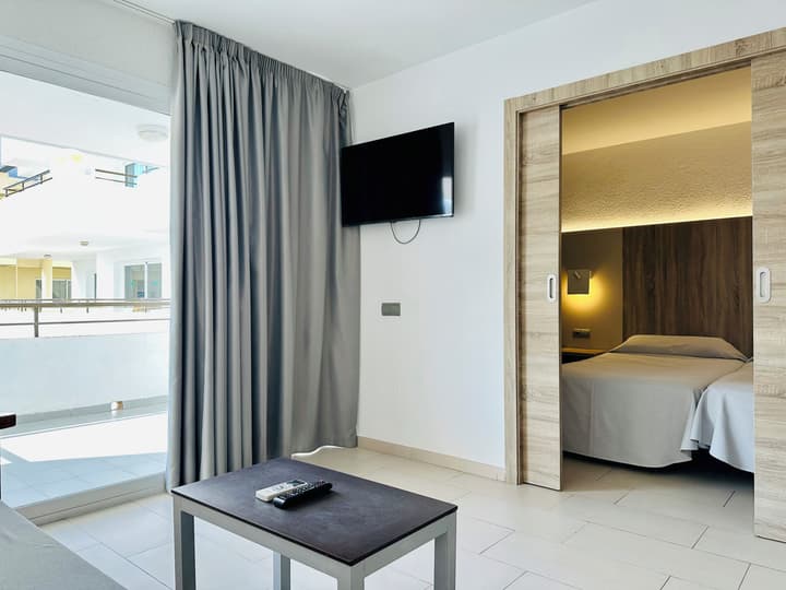 Ibiza JET Apartamentos - Adults Only