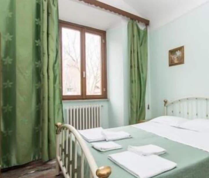 Vatican Rooms Guest House