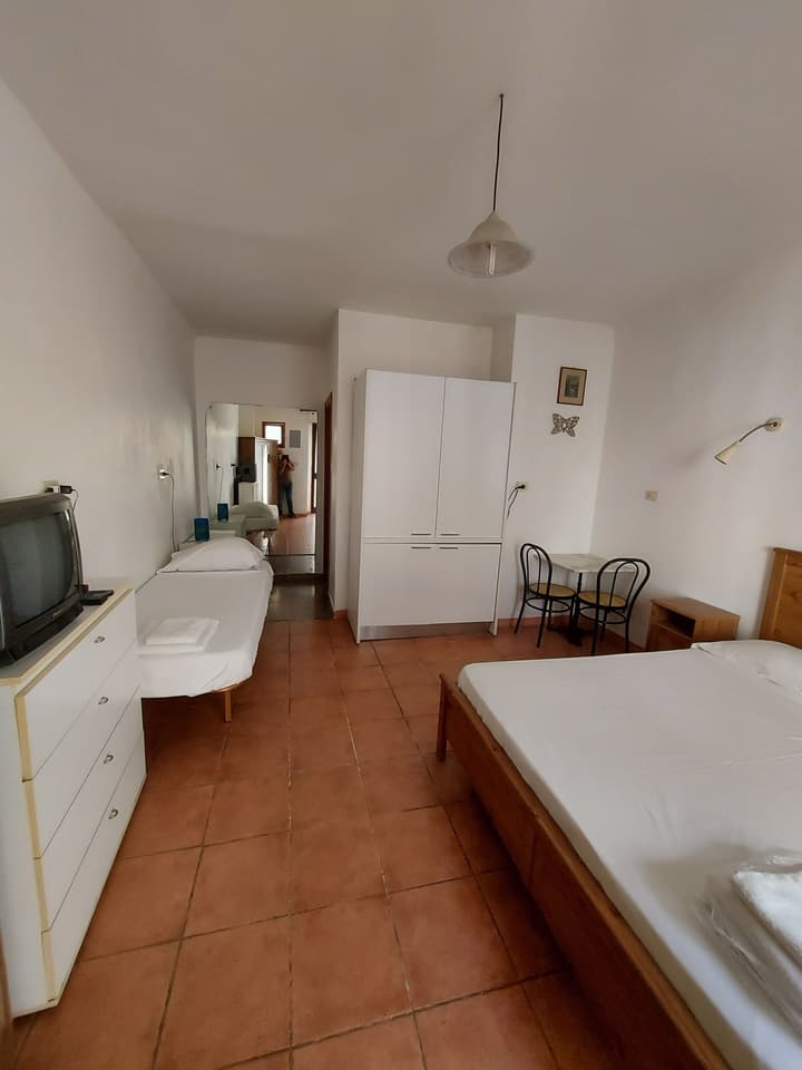 Vatican Rooms Guest House