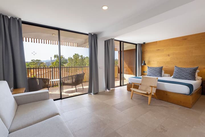 Las Gaviotas Suites Hotel