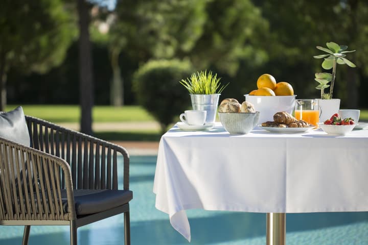 Las Gaviotas Suites Hotel