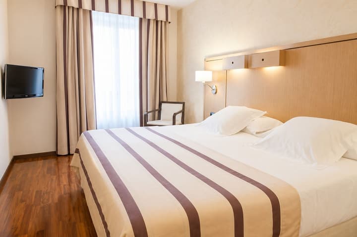 Duran Hotel & Restaurant