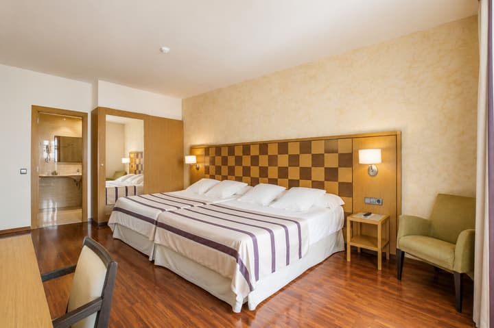 Duran Hotel & Restaurant