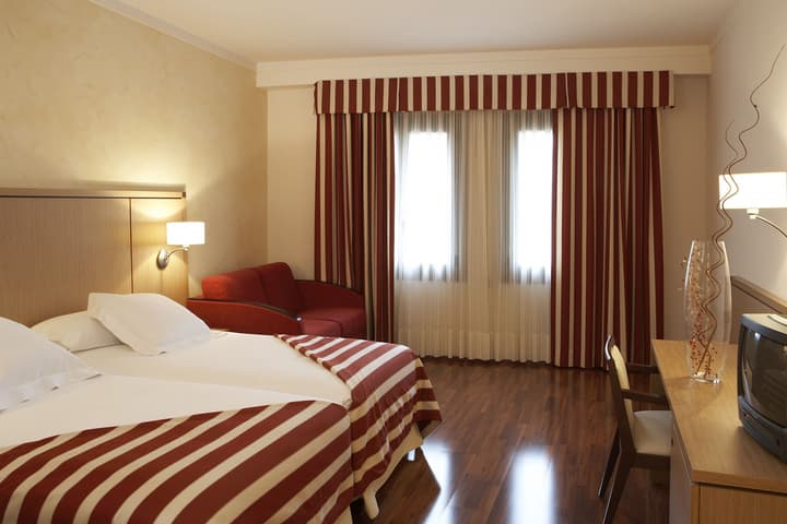 Duran Hotel & Restaurant