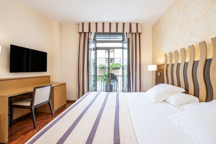 Duran Hotel & Restaurant