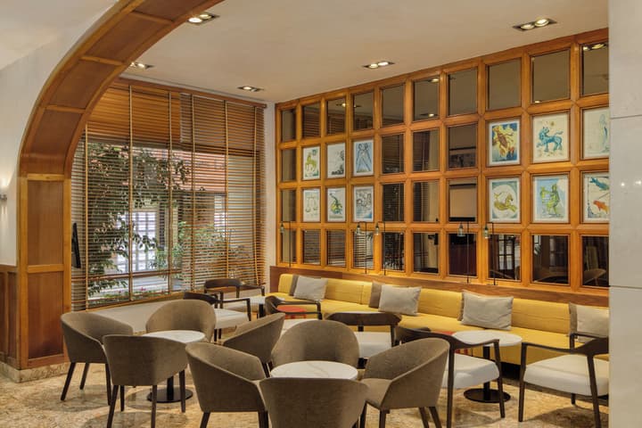 Duran Hotel & Restaurant