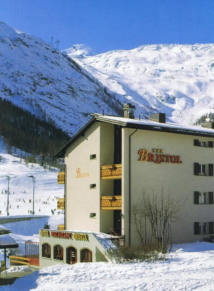 Hotel Bristol
