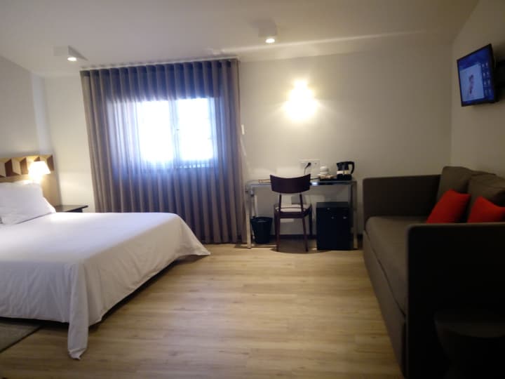 Aveiro Center Hotel