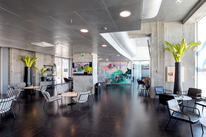 CABINN Metro Hotel